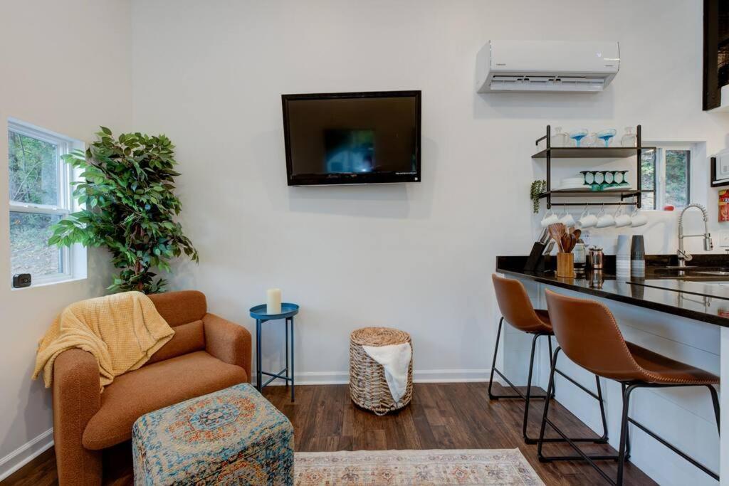 Вилла 2 Bed 1 Bath-Sleeps 5 To 6 Near Rrg Large Deck Beattyville Экстерьер фото