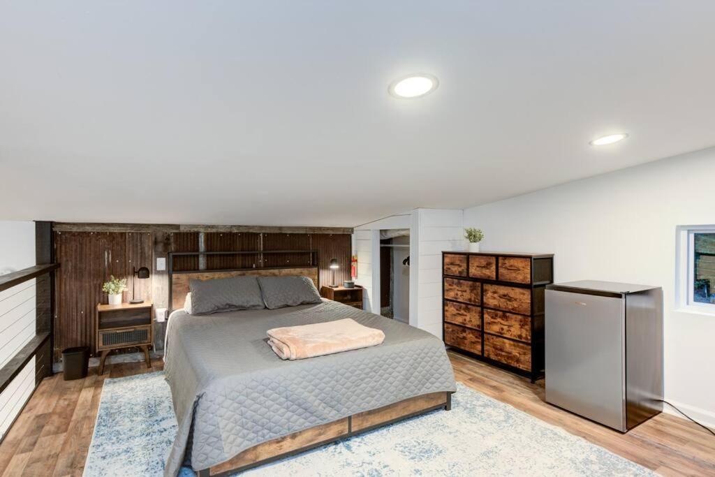 Вилла 2 Bed 1 Bath-Sleeps 5 To 6 Near Rrg Large Deck Beattyville Экстерьер фото